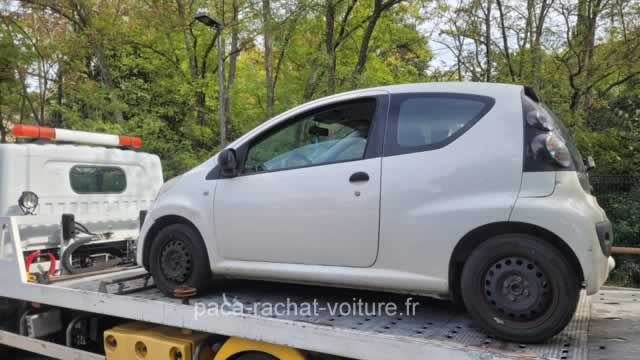 Rachat voiture épave région Paca